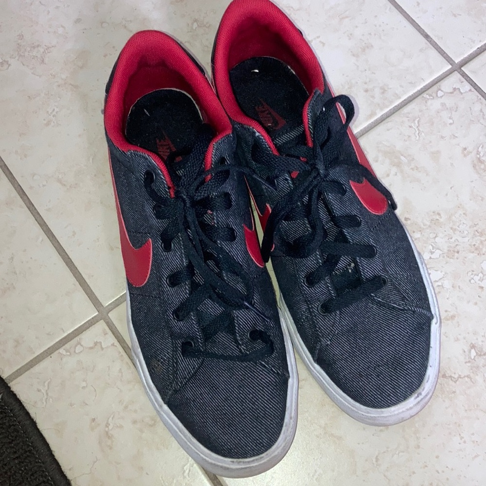 Nike SB shoes size 9.5